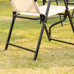 Outsunny Conjunto De Muebles De Jardín Con 4 Sillas Plegables Mesa De Comedor De Vidrio Y Sombrilla Inclinable Protección Del Sol Para Patio Terraza Exterior 80x80x70 Cm Beige -Jardín Muebles Ventas 29dd0f92e4230de6257c7d8a272f7454cf67bdf8 814835bc362b4c9e8d9bf6f5eee81446