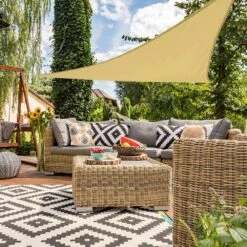 Toldo Sombreo Triangular Aktive Garden Uv50 Color Crema -Jardín Muebles Ventas 5e7d6b3500c29727d937506c2546306876fe6ddd 26ecd299cce244aa886778ae58b03715