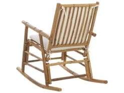 Silla Mecedora De Madera De Bambú Clara/blanco Crema FRIGOLE -Jardín Muebles Ventas 980b1cd92a683c6d09789437c26d30de0820c4a9 3f92852ba8984e57be0c8d1a8407a046